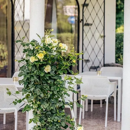 Boutiquehotel Caravella Velden By S4y *