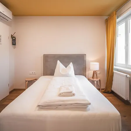 Hotel Boutiquehotel Caravella Velden By S4y